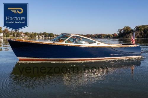 Hinckley Runabout 29 Tekniset tiedot ja arvostelut 